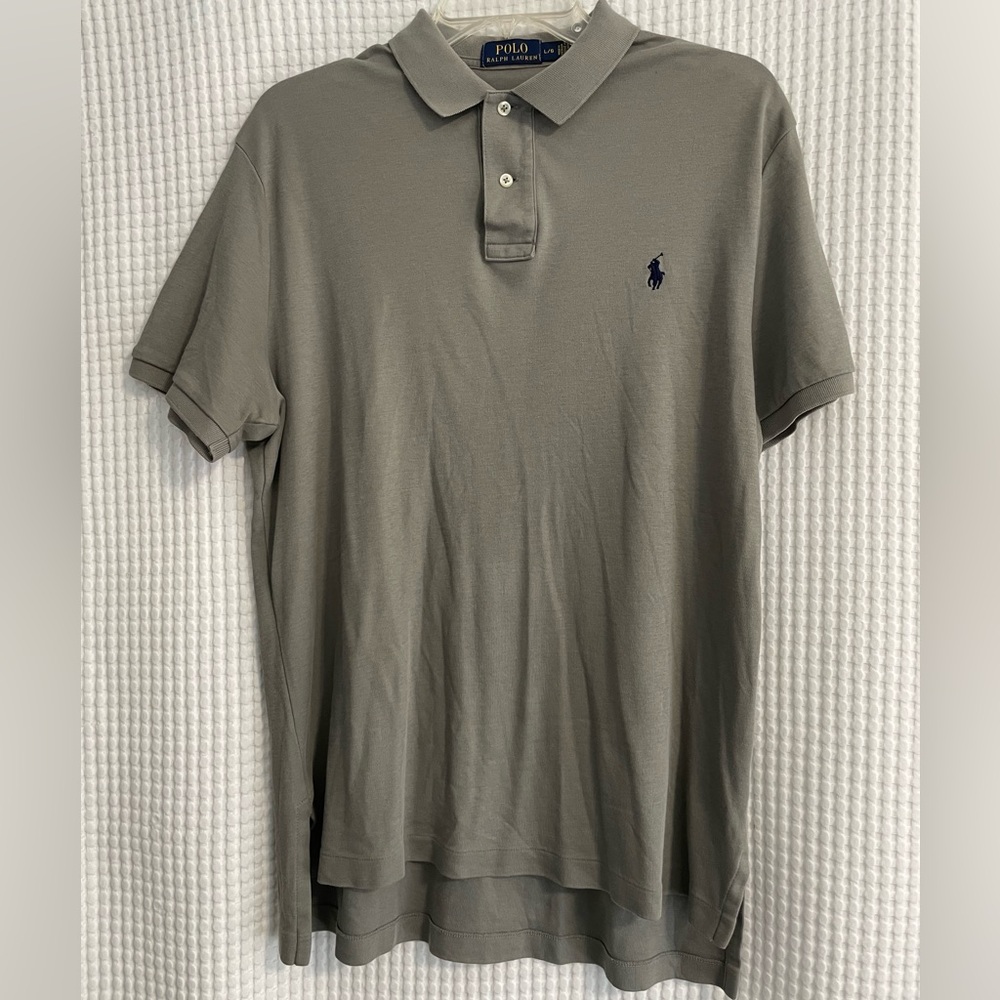 Men’s Polo Ralph Lauren Medium Gray Polo Shirt. Size L.